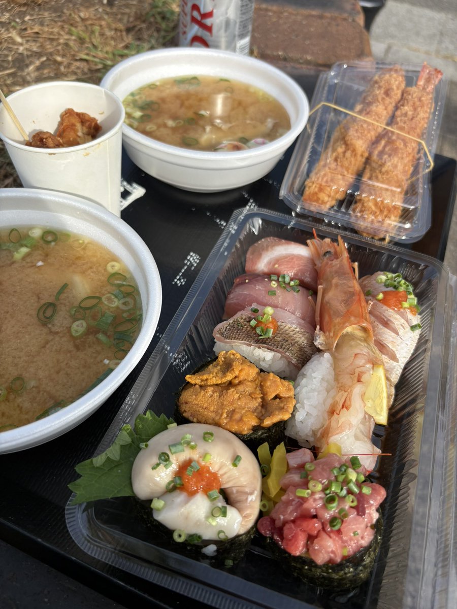 ToddDyson1's tweet photo. お盆を楽しんでおります🐟📷 🐟 https://t.co/bK4jTGaq7I