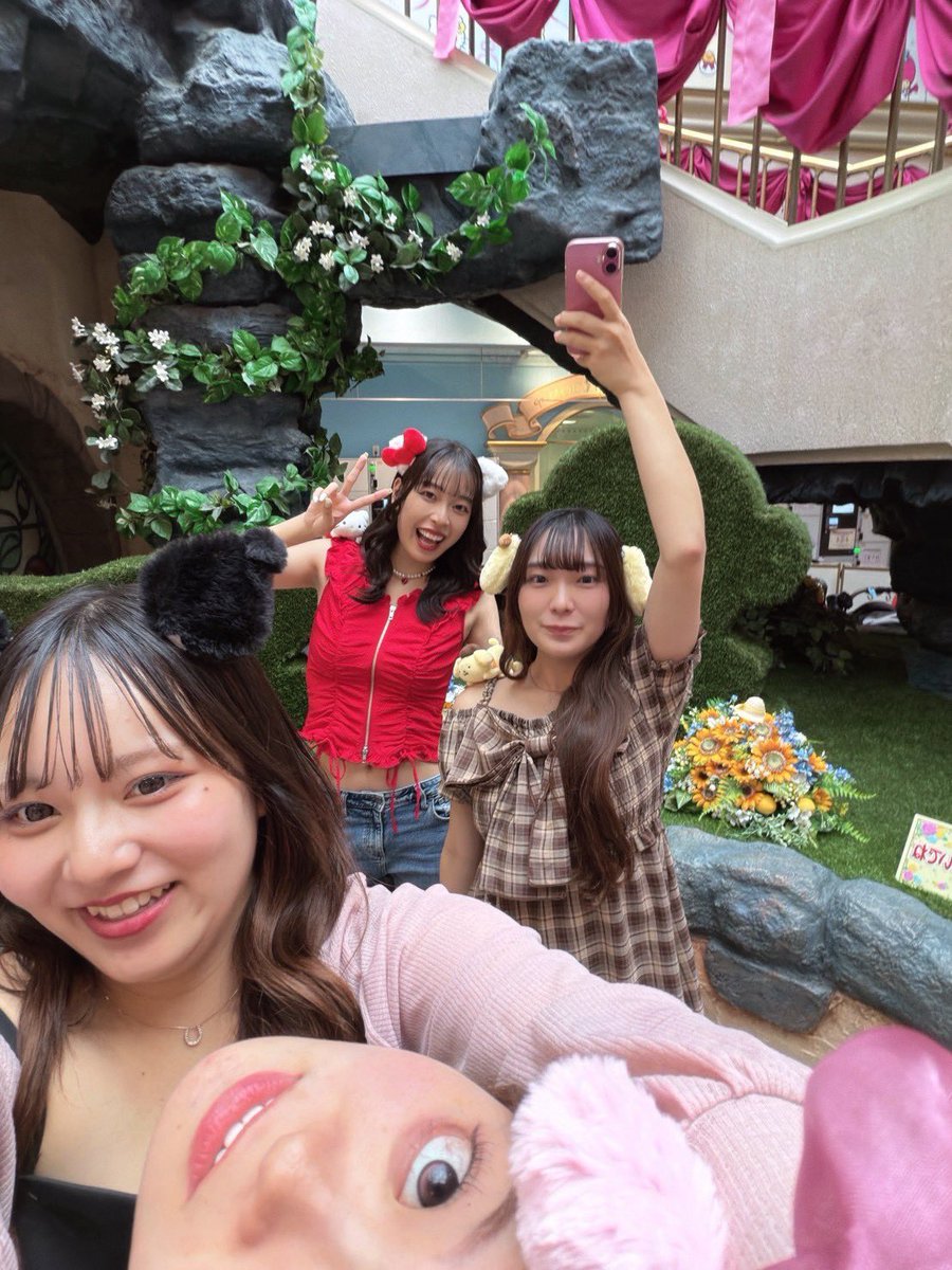 akamatsu_airi's tweet photo. なにを四天王？(してんの？)
@satsuki_05 @furisodemei06 @hana__uechi https://t.co/CemUyB1lal