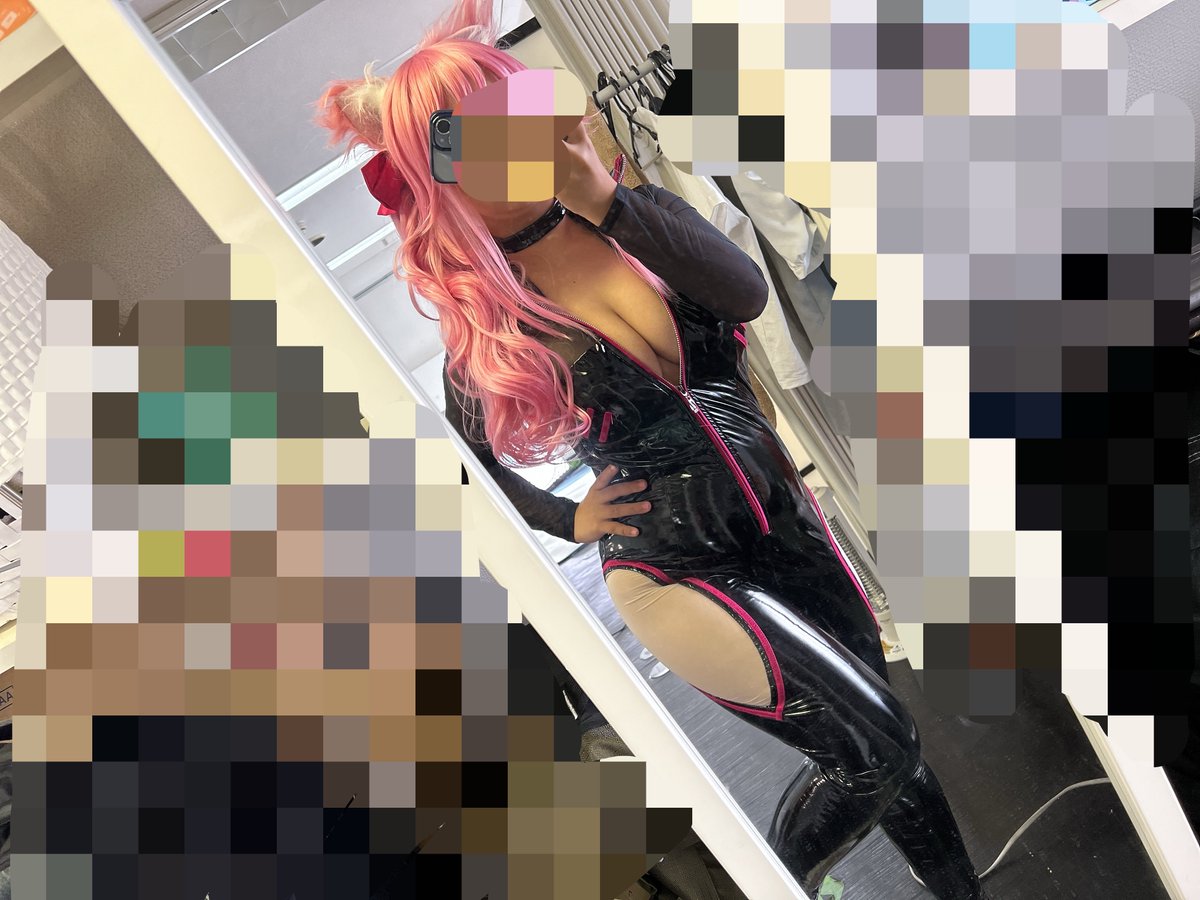 nathukistar0327's tweet photo. コミケ近いし自我とコスプレのやつ置いてこ
(このコスプレは仕事の撮影でした😌)
これだったら囲みとかできそう(最後にコ��ケ行ったの5年前とか？)
今年は台風ありそうで暑くないのはいいけどそれでも大変そうだよね〜 https://t.co/awuTHMLEyH
