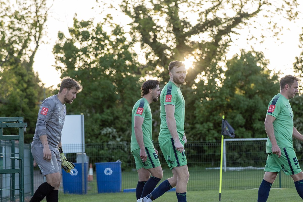 AFCBentley2016's tweet photo. 𝗠𝗔𝗧𝗖𝗛𝗗𝗔𝗬 ⚽️🟢🔵

We visit Harworth Colliery in our opening league game of the season, a local derby which very rarely disappoints.

🆚 @HCIFC 
⏰ 7.45PM K/O
🏆 @CentralMidsAll
🏟 Jones Solicitor Rec
📍 DN11 8AE
🎟️ Adults £4 Concessions £2, Members &amp; U16’s Free

#COYBIG https://t.co/8MG0VE50qi