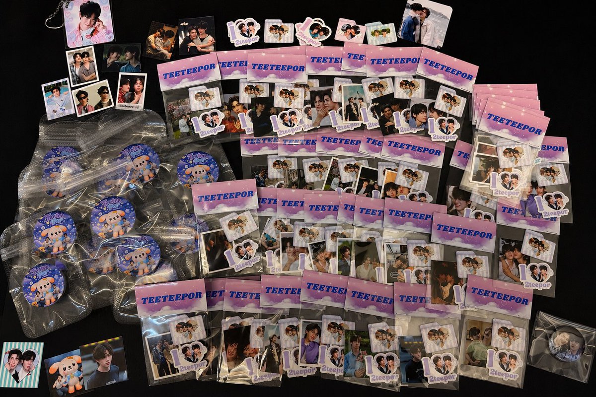 TutooVavaTTP's tweet photo. 🍨Giveaway ส่วนหนึ่งที่แจกในคอนด้วง มารับ กอว กันนะค่ะ พิกัดวันงานจะแจ้งอีกทีนะ
#DuangGoRoundConcert ⊹ ࣪ ˖

♡ ♡Date  15.08.69 | 16.08.69 Time : TBA
        @ impact arena 🪷

“ rt &amp; show tweet ★ 

#เจอด้วงที่อิมแพคนะเธอ #ด้วงกับเธอSeries #DuangWithYouSeries https://t.co/jGg9gzqHsV