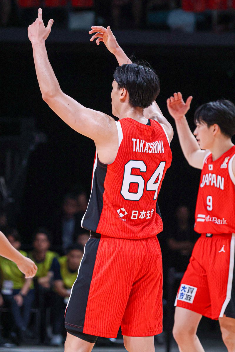 pannacotta0707's tweet photo. 2026.8.10 日本��表モンゴル戦
ハドルするよ〜のしんじとあつや https://t.co/JWLI1Mgpag