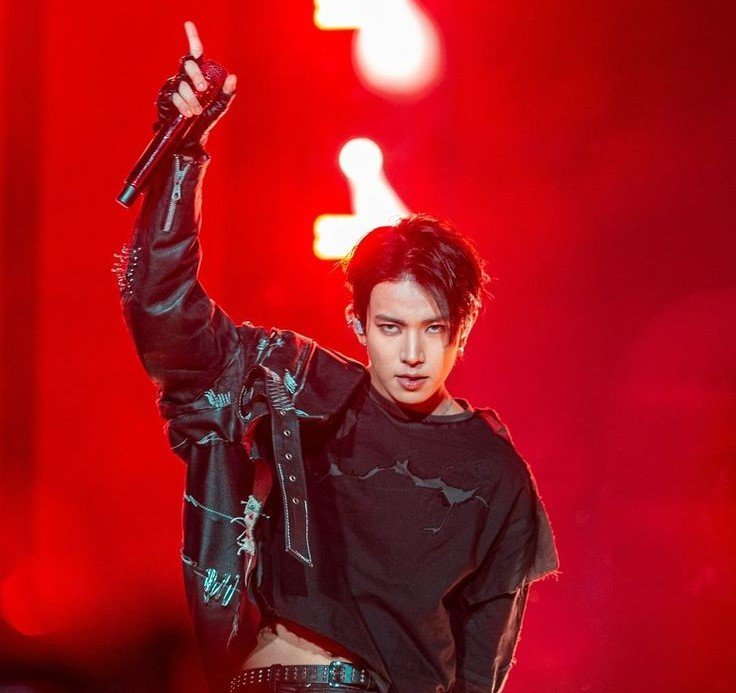 cuddlyheeseung's tweet photo. 'DEATH OF ME' 2025.09.07 https://t.co/sZCxQNtTxV