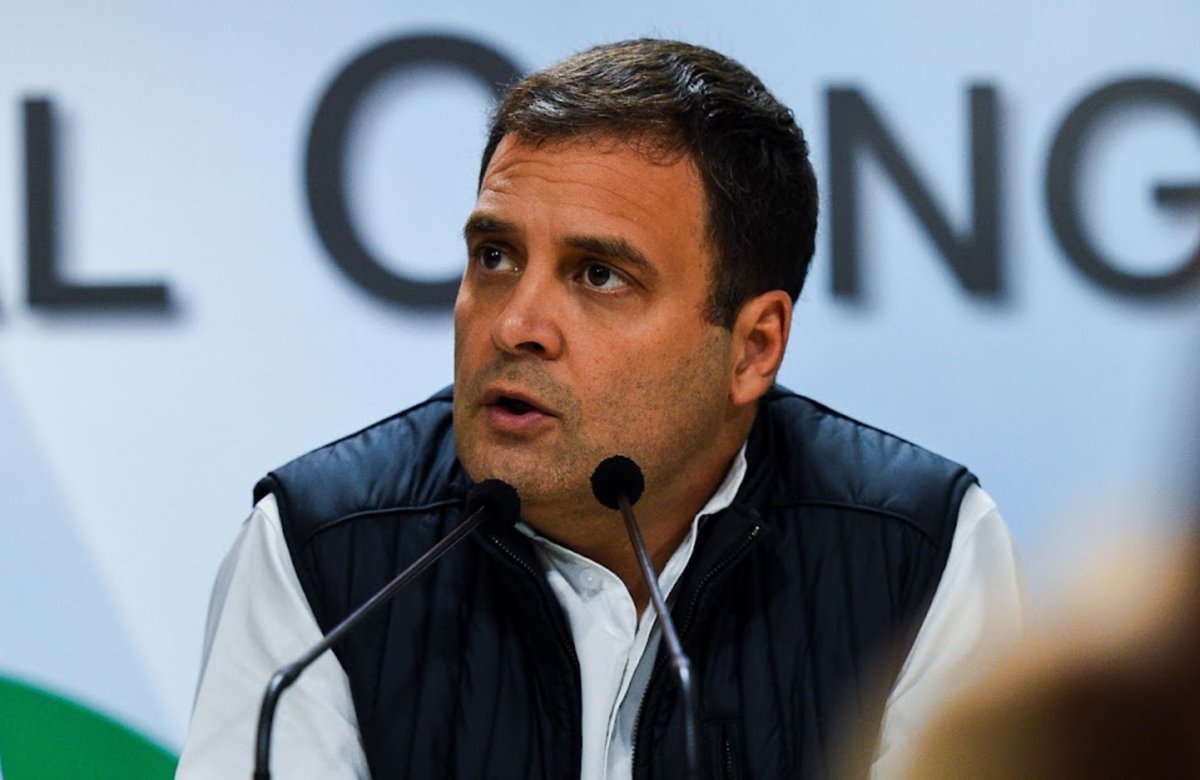 Amockx2022's tweet photo. 🚨 Why can't Narendra Modi debate publicly with Rahul Gandhi on issues of students and ethanol blending? https://t.co/c0UFdXUpWh