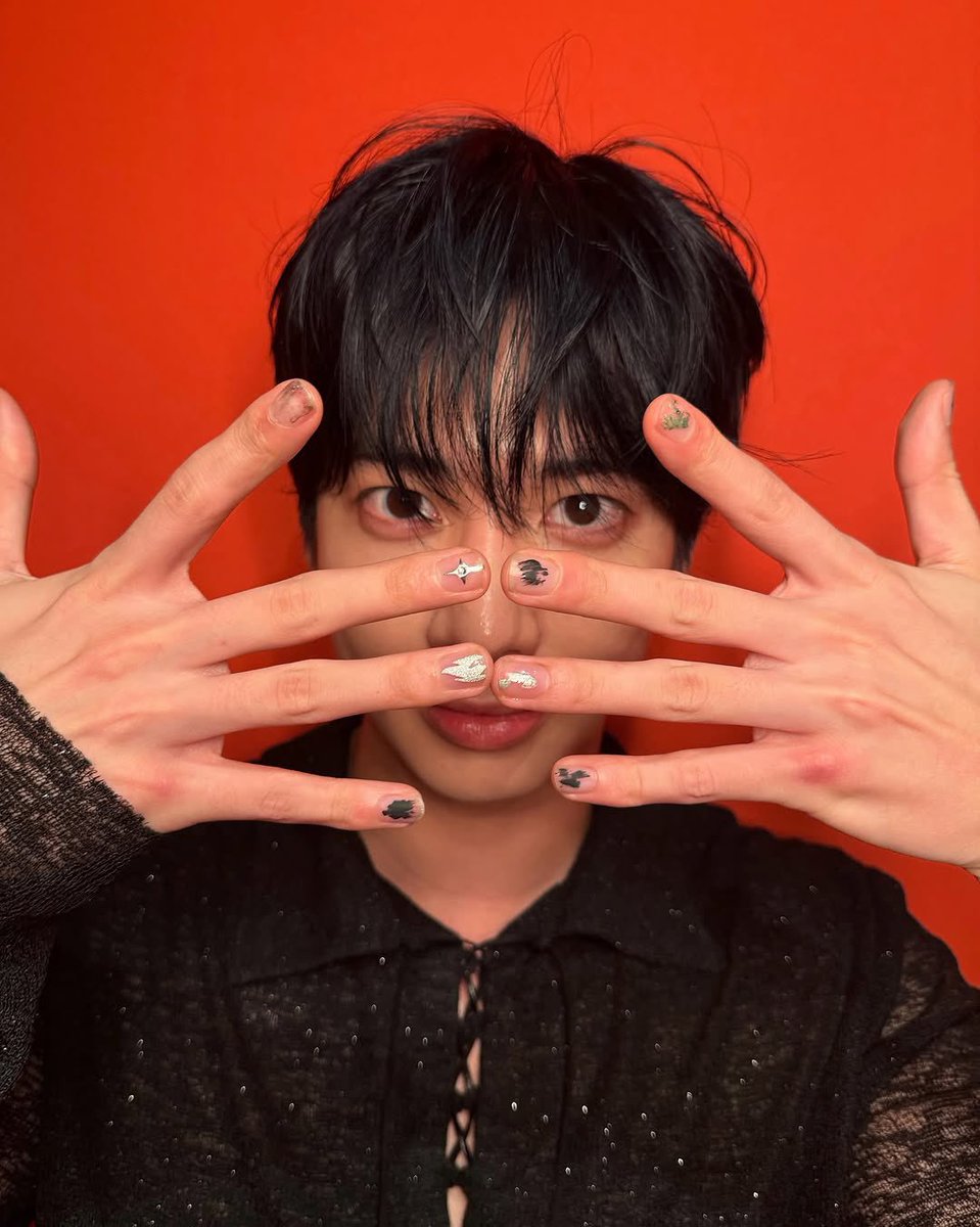 TXTChartData's tweet photo. #TAEHYUN is part of the lineup and will appear as guest on Begin Again Open Mic's upcoming episode. https://t.co/6u3o6ZuThQ