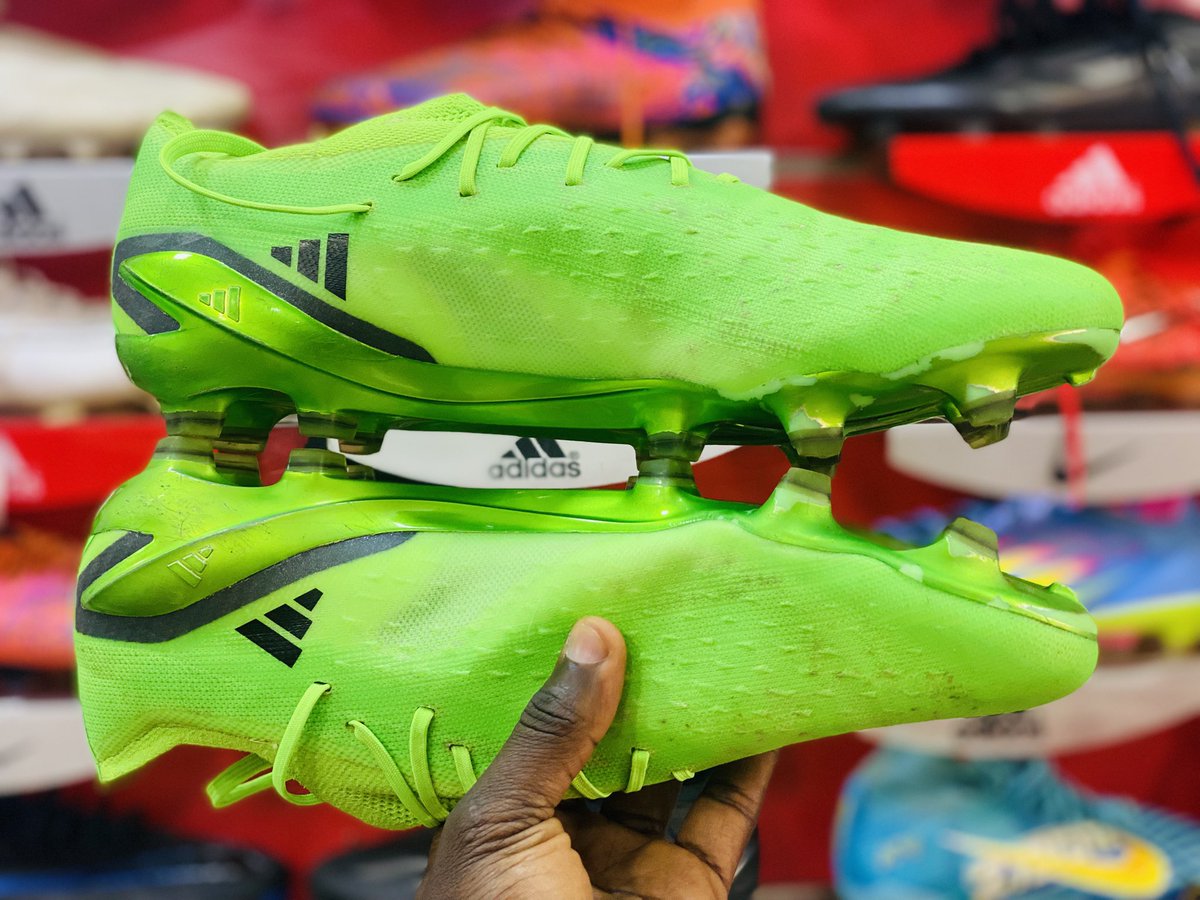KuAli24539614's tweet photo. Size 10.5(45.5) @UPL @UgandaCranes @OfficialFUFA (0700119384 https://t.co/LFDJi5z319