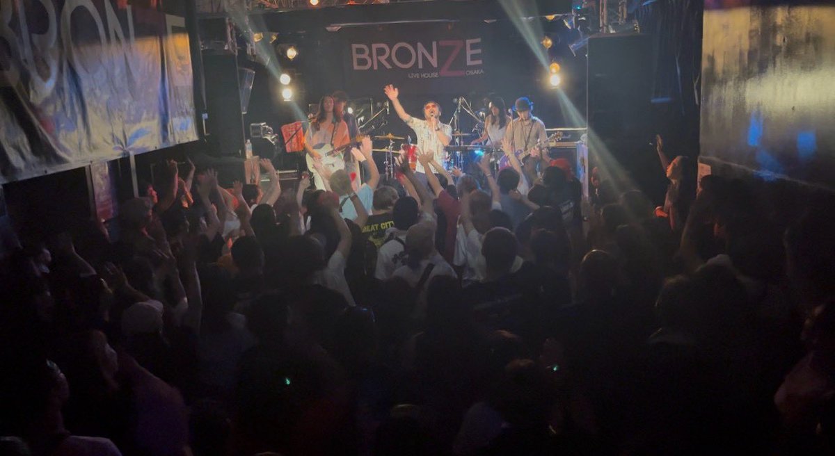 tokyoalgorithm's tweet photo. 8.9
心斎橋ブロンズ https://t.co/dTPONhtA7I