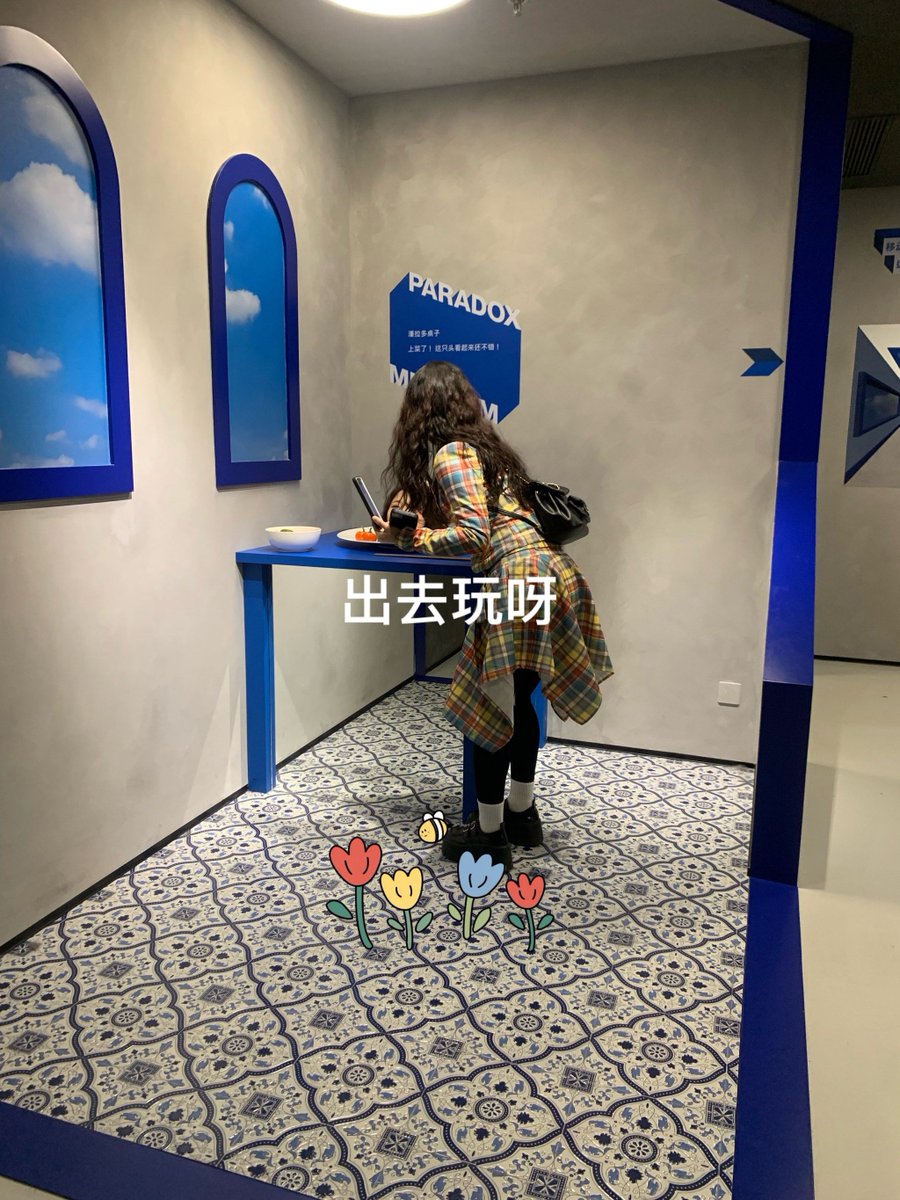 amiruldesign's tweet photo. Just wrapped an insane filming day for the new variety show—chasing messy laughs, random props and good vibes nonstop! Can’t wait for you guys to see the chaos that made the cut! https://t.co/f9h4XZoklp