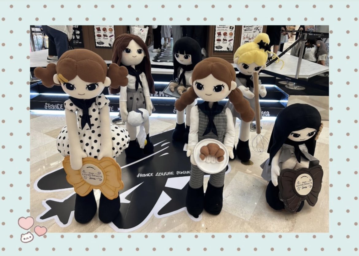 krrys1031's tweet photo. izna×FRANCE LOUVRE BAGUETTE🥐🎨  
너무 귀여운 콜라보 공간에 다녀왔어요🩵
어딜 봐도 izna로 가득해서 정말 너무나 행복한 시간이었어요💞
사랑하는 izna의 폴라로이드 사진이 꼭 당첨되기를…!🍀

#izna #이즈나  
#FRANCELOUVREBAGUETTE  
#louvrebaguetteXizna https://t.co/vQlB7W0R8q