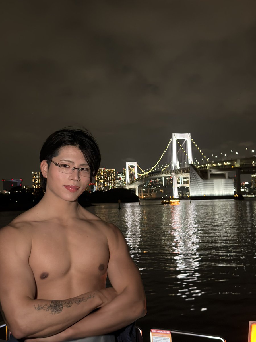 musclelounge_N's tweet photo. 【本日の出筋キャスト💪🏻】

あお アラン うぃん かわ かなた しんご だいき てっぺー とき
ななせ はやと ゆうと
ゆづ りゅう れん

本日も元気に筋肉営業中‼︎💪🏻❤️‍🔥

↓ご予約はこちらから🏋🏽✨
https://t.co/YY0bCBllnH

#マッスルラウンジネオン
#マッスルバー
#musclebar https://t.co/lGeSOzWTE8