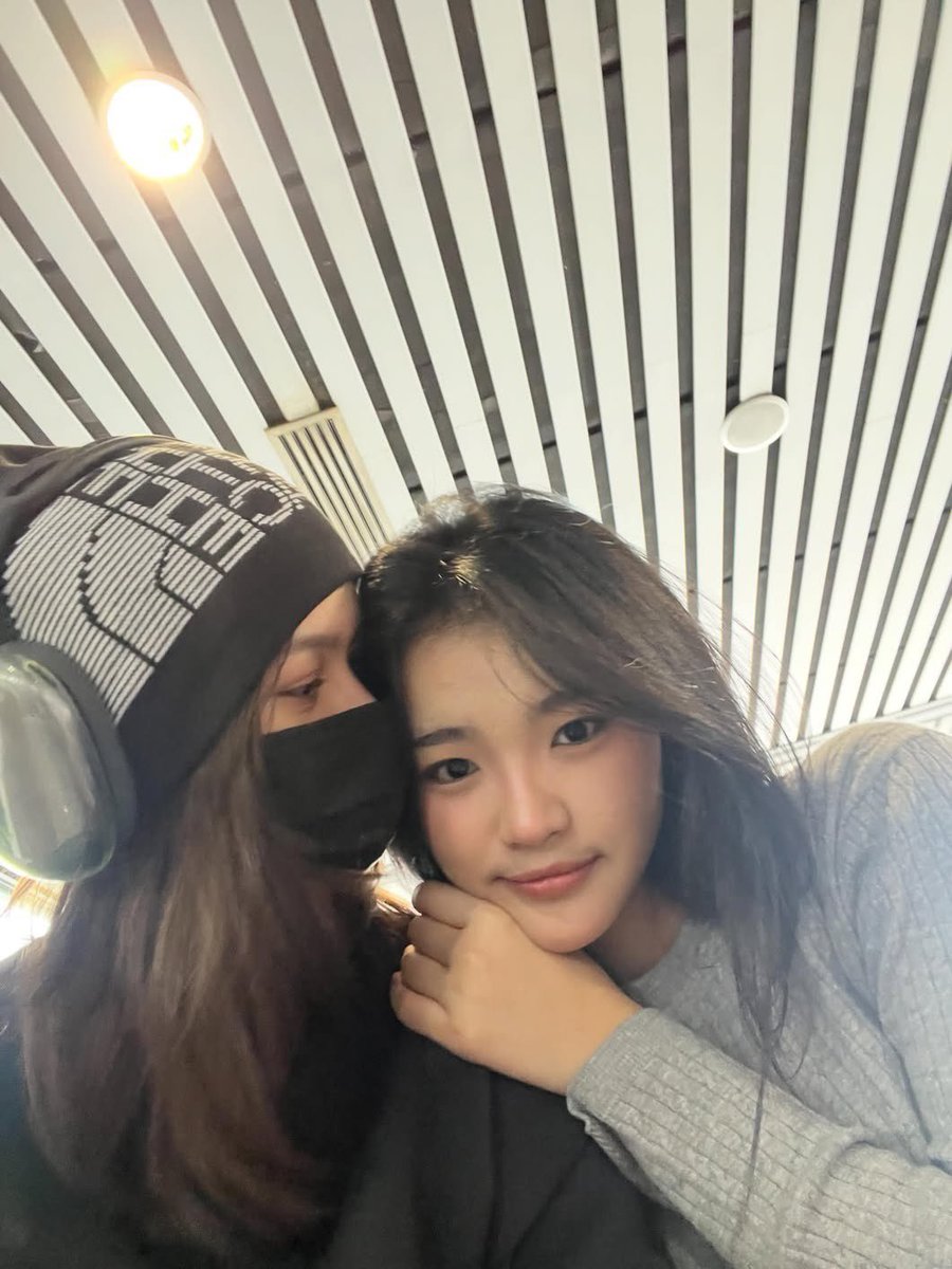 zuhannosaurus's tweet photo. buat kakak kakak yg belum tau, ini namanya cemara:) https://t.co/u4Oim72Wxt