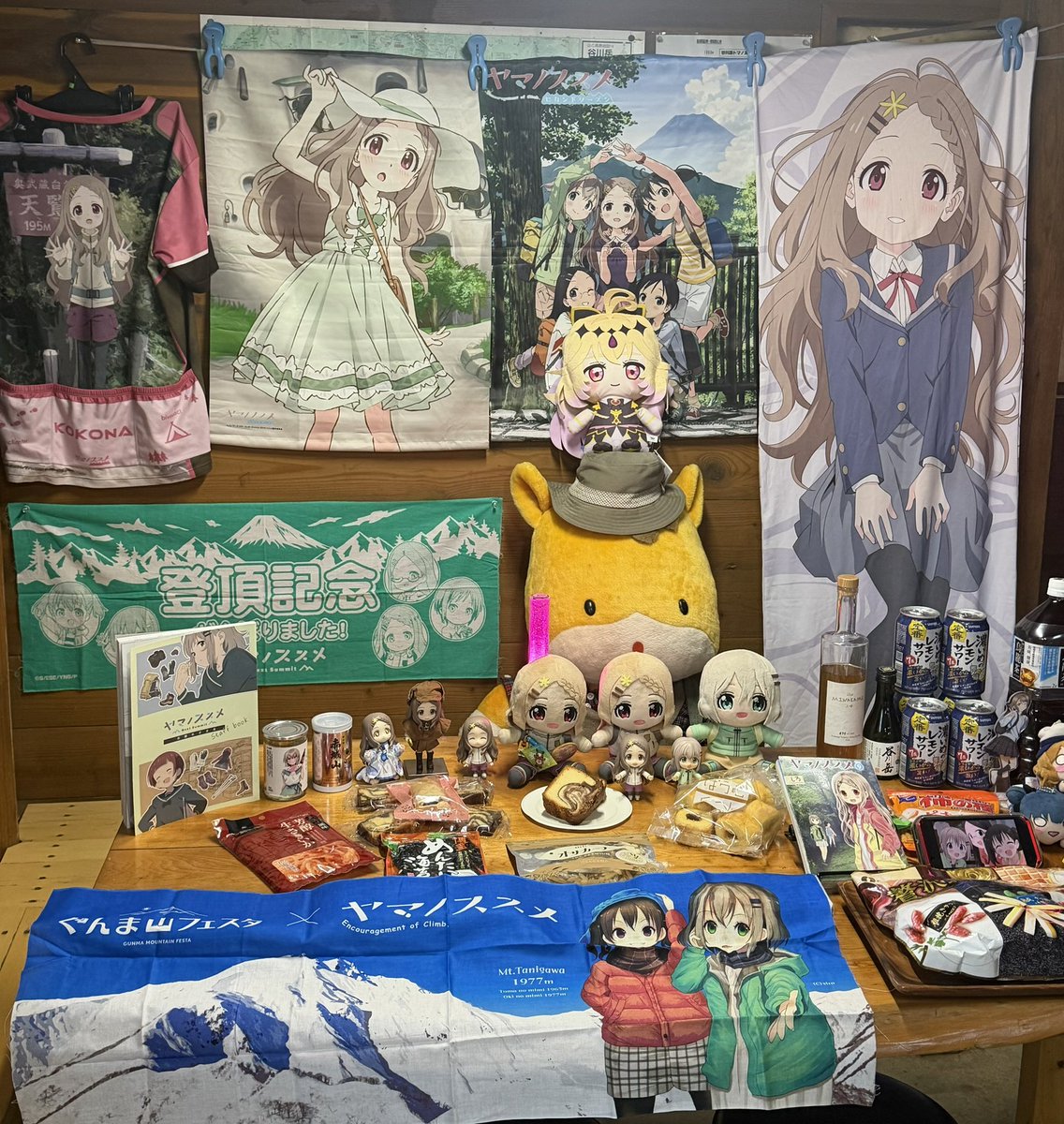 HFINAL_WING_MAN's tweet photo. 今年も始まった、谷川岳肩の小屋で奇祭が(笑)
#ヤマノススメ
#青羽ここな生誕祭2026 https://t.co/eIYpCUnWZh