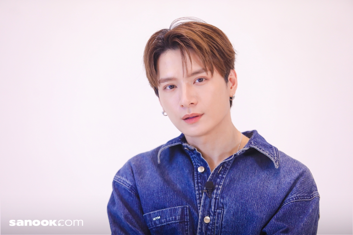 Sanook's tweet photo. #คริสพีรวัส
#WrongTimeKRIST
#KristPerawat
#SanookInterview
#Sanook https://t.co/12ifkRKmEw