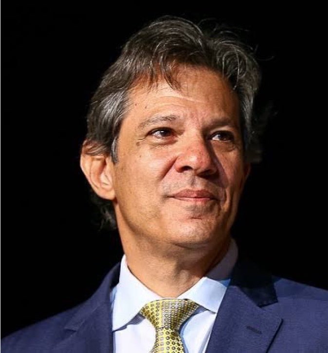 NewsLiberdade's tweet photo. 🚨AGORA - Haddad culpa o congresso pela taxa das blusinhas

 "O presidente Lula não queria cobrar [a "taxa das blusinhas"], a federal. Quem introduziu foi o Congresso Nacional” https://t.co/taX7X21qjY
