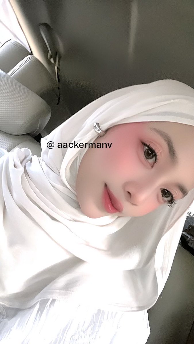 aackermanv tweet picture