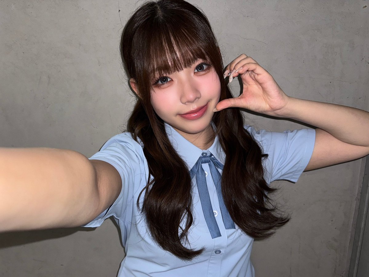 UNIS_offcl's tweet photo. 今日で日本での最後の公演が終わりました🩷
最後まで一緒に楽しんでくれたEverAfter 本当にありがとう🥹
みんなと過ごした時間が全部大切な思い出になりました✨
また会える日まで 今日の思い出を大切にしてるね!
またすぐ会おうね〜!🫶💕

#UNIS #유니스
#YOONA #오윤아 https://t.co/IhvVf4DNTk