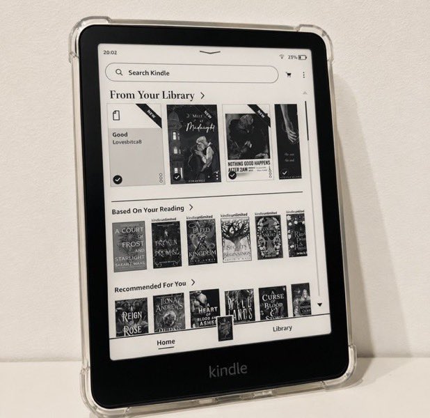 ln_comm's tweet photo. Amazon kindle Paperwhite
12gen | 16GB

With the Kindle Paperwhite, you can store 10,000+ books in one lightweight device. Enjoy a paper-like display that feels like real paper, weeks of battery life, adjustable warm light, and a distraction-free reading experience.

Whether you’re at home, traveling, or relaxing before bed, thousands of books can go with you anywhere. 🔥

Read more. Carry less. 📖

Available in store for ₦320,000 only