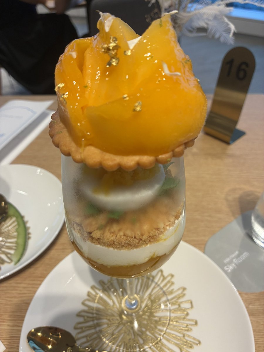 retchoon's tweet photo. マンゴーうますぎた https://t.co/IQYelzt4ap