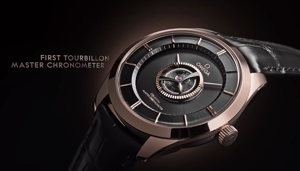 wedyousef's tweet photo. ⌚ OMEGA | أوميغا 🇨🇭

De Ville Tourbillon

تُعد أوميغا واحدة من التحف المميزة في عالم صناعة الساعات الفاخرة

تتميز الساعة بكونها أول ساعة يد في العالم مزودة بآلية توربيون مركزية (Central)،حيث تحتل آلية التوربيون قلب الميناء لتجمع بين الابتكار الهندسي وجمال الحركة الميكانيكية. https://t.co/C5VlDNihtV