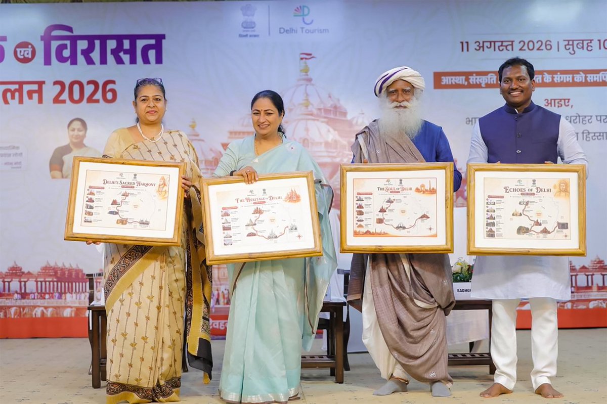 gupta_rekha's tweet photo. आज अक्षरधाम मंदिर में ‘आध्यात्मिक एवं विरासत पर्यटन सम्मेलन 2026’ में सम्मिलित हुई। इस अवसर पर आध्यात्मिक गुरु सद्गुरु जग्गी वासुदेव जी का सानिध्य प्राप्त हुआ।

दिल्ली अपने भीतर युगों का इतिहास समेटे है। यहां इंद्रप्रस्थ की स्मृतियां और भगवान श्रीकृष्ण से जुड़ी सभ्यतागत विरासत है, अक्षरधाम की आध्यात्मिकता है, योगमाया मंदिर की प्राचीनता है, मेहरौली और अग्रसेन की बावली की विरासत है तथा जंतर-मंतर का विज्ञान है।

माननीय प्रधानमंत्री श्री @narendramodi जी के नेतृत्व में इसी अनदेखी दिल्ली को दुनिया के सामने लाने के लिए चार नए Tourism Circuits, ‘Soul of Delhi’, ‘Heritage of Delhi’, ‘Sacred Harmony’ और ‘Echoes of Delhi’ तैयार किए गए हैं, जो 21 आध्यात्मिक, सांस्कृतिक और विरासत स्थलों को जोड़ते हैं।

आइए दिल्ली, और tourist map से आगे की दिल्ली को खोजिए।

@SadhguruJV 

#ViksitDelhi