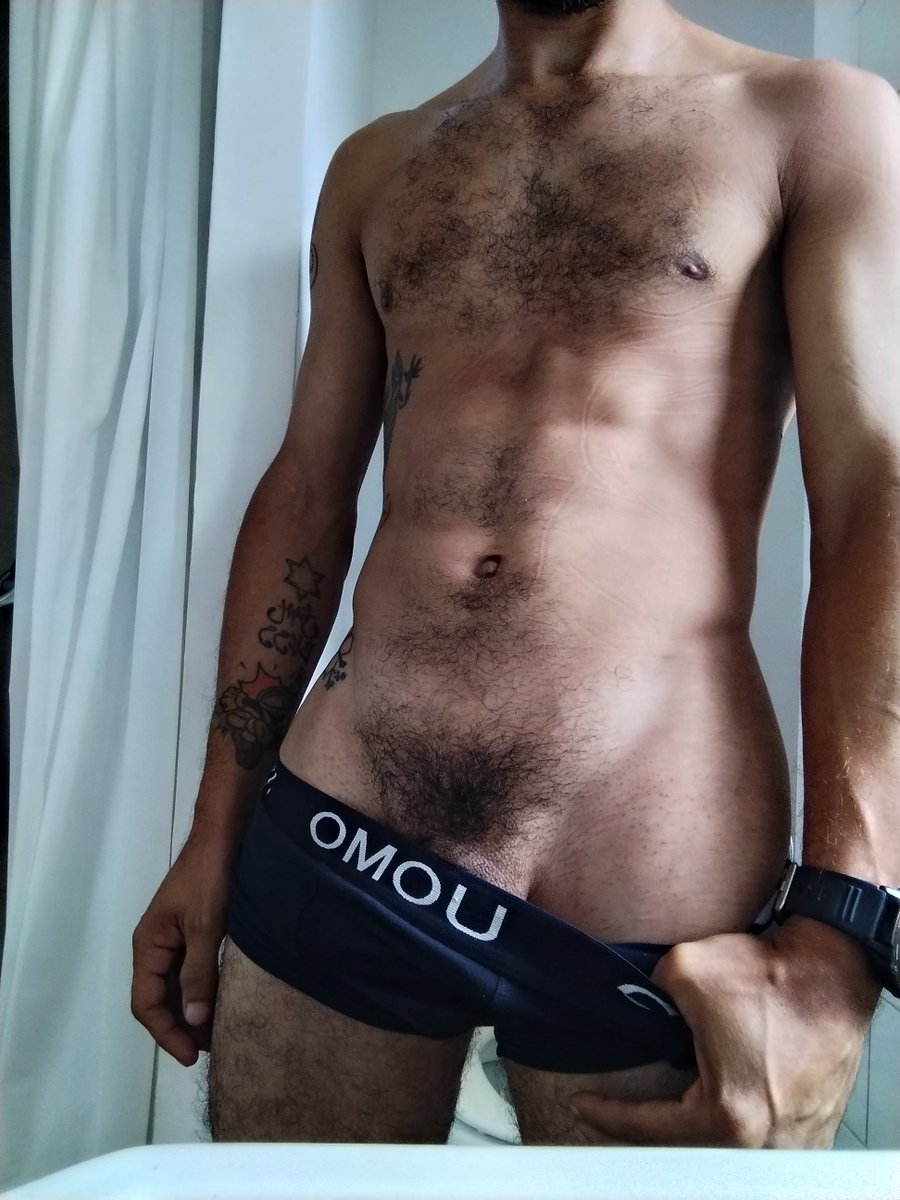 Openminded42o's tweet photo. Que tal me quedan los #boxer cortos https://t.co/s4fGlcuYxM