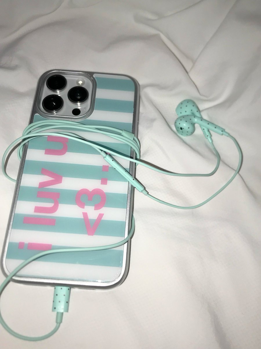 locketphoria's tweet photo. ꗃ ina go 🇮🇩
𝄞*ֻ Oah earphones 🎧⊹ ࣪ ˖
🏷️ https://t.co/roj3o3SIc7 - https://t.co/jflvM2tLMX
⧽ tax est 10 - 15k
🚚 via aircargo
— PO period 11 - 17 august
— based in tangerang
⤷ order: through dm / join GO line! batch 50 ch (in bio)
scroll down for more details! ⋆ ༘ https://t.co/DeKgJ4UtGx