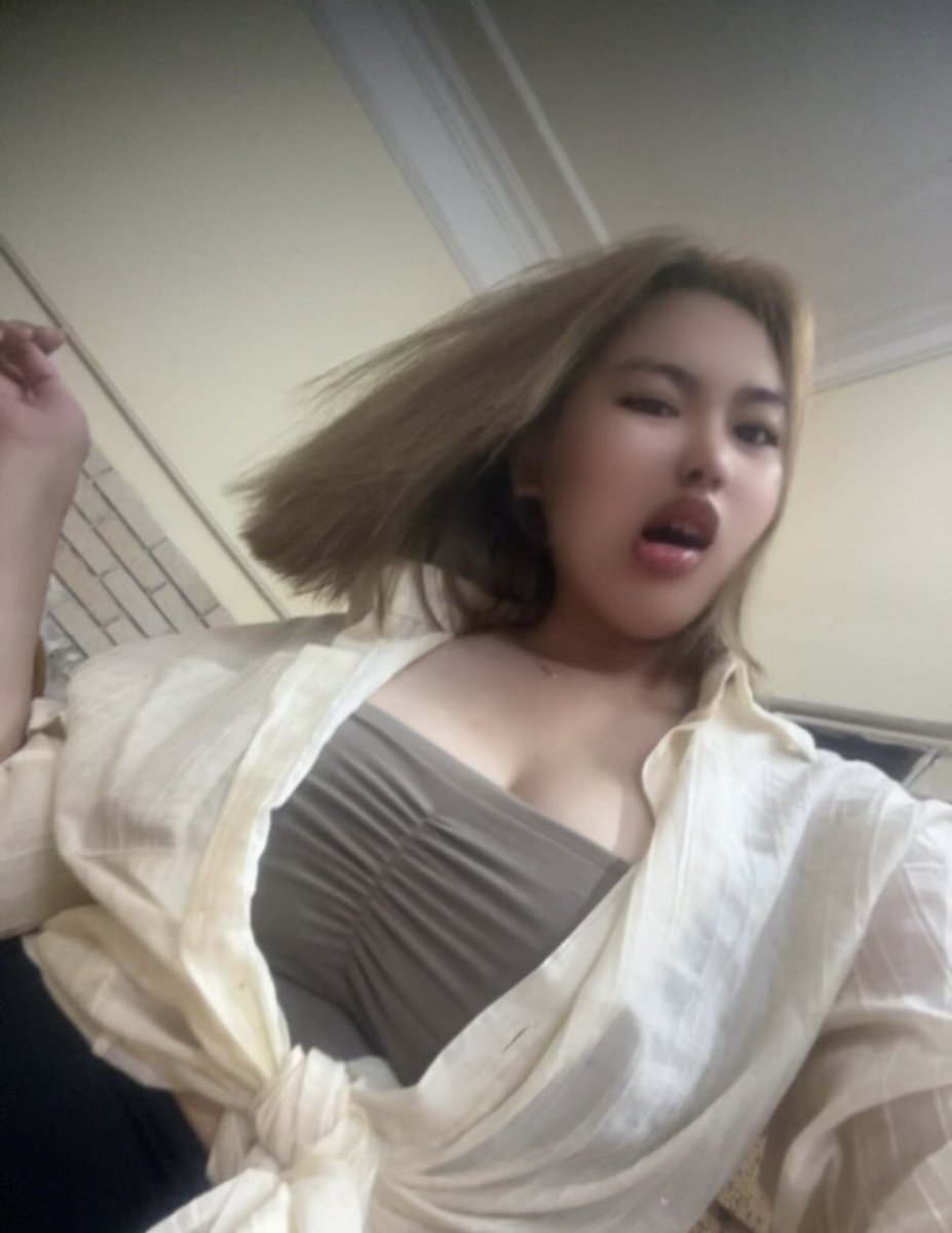 iembosua's tweet photo. con muỗi hư vãi https://t.co/nPxgzXkhOn