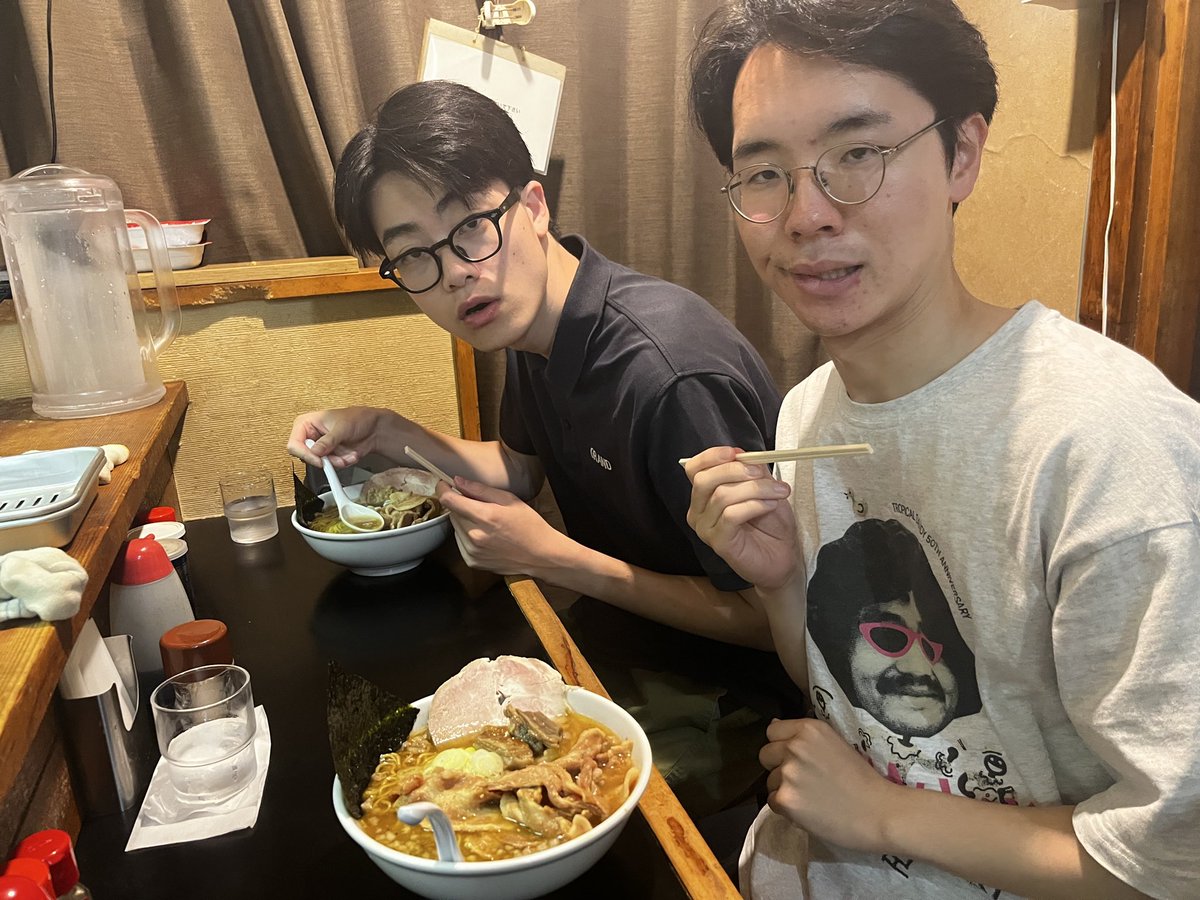 nishidakengohan's tweet photo. 旧メガネシシオ、メガネ平澤

左から、セセラギ シシオ、ダンダンビヨリ 平澤

新メガネシシオ、メガネ平澤

左から、セセラギ シシオ、ダンダンビヨリ 平澤 https://t.co/p02P7v0WbG