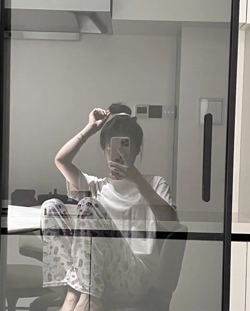 dplcb52349363's tweet photo. 晚上有人嗎✨
  
現在超想要
#約
#音樂課 https://t.co/4i7lc5tlQy