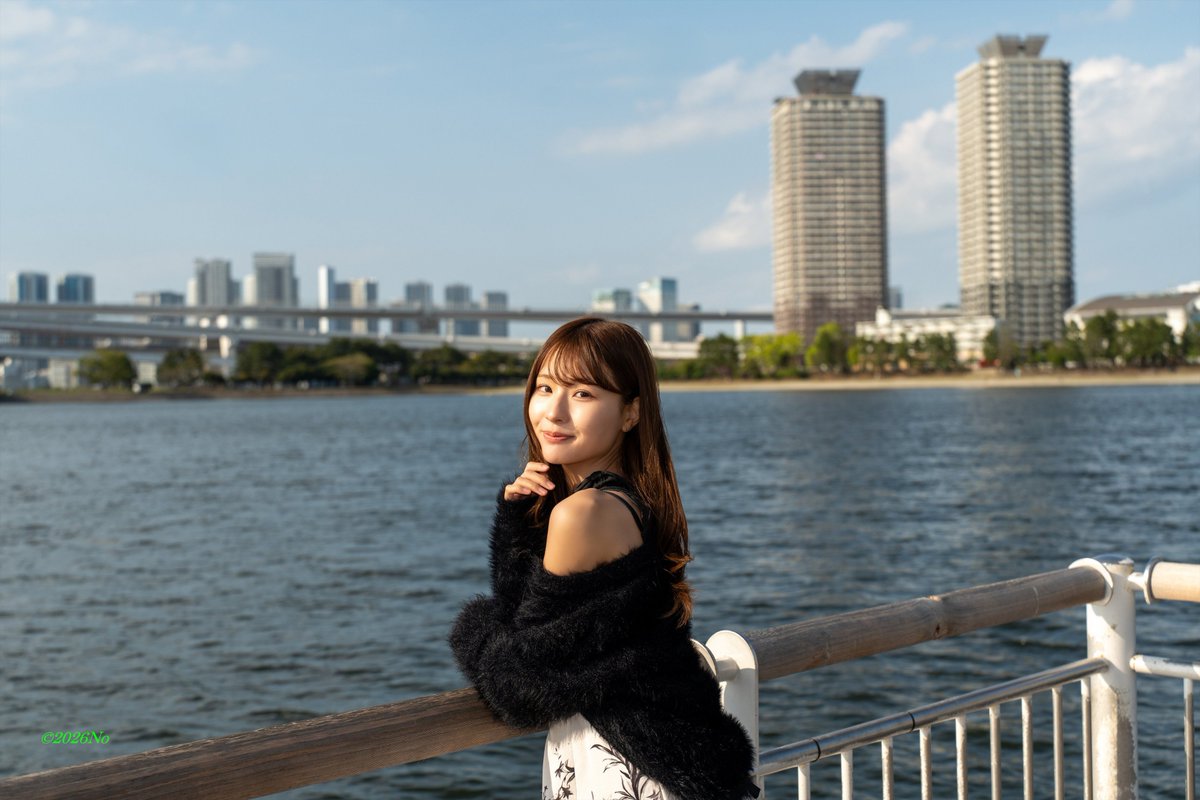 Hitko_2011's tweet photo. @Honoka_photomo @PHOTOMO_labory #PHOTOMO撮影会 #photo #portrait #ポートレート
#お台場海浜公園
 ・水上バスと
 ・背景は水上バス発着場
 ・海辺
 ・夕暮れの海辺
#ﾌｫﾄﾓﾉﾎﾉｶｻﾝ
ほのかさん_45 https://t.co/ZoAeHzZcYa