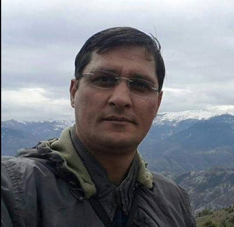 TTAgrup's tweet photo. Tarih 11 Ağustos 2017

Trabzon'un Maçka ilçesinde bölücü terör örgütü mensupları tarafından açılan ateş sonucu şehit olan 15 yaşındaki Eren Bülbül

Eren Bülbül'ü korurken 41 kurşunla şehit olan Jandarma Astsubay Kıdemli Başçavuş Ferhat Gedik

Sizleri unutmayacağız!
#iyikivarsınEren