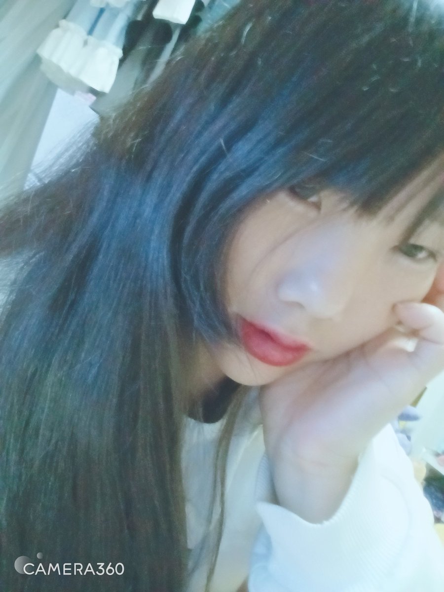 Shirasu_0710's tweet photo. 久しぶりの自撮りが盛れてテンション上がったので(  *¯꒳¯*)っ♡ ｱｹﾞﾙ https://t.co/m02KRbljjv