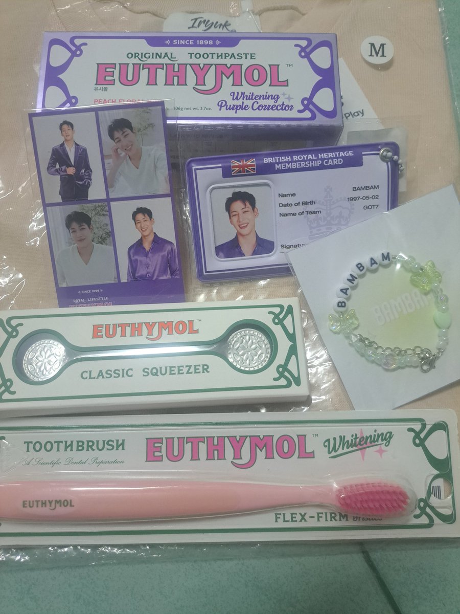 nuoomnongawa's tweet photo. มาจร้าาาาาา ใครสนใจชุดนี้ทักเดมมาได้เลยจร้าาา ได้ทั้งหมดชุดล่ะ550บาท มีด้วยกัน5ชุดค่ะ 
#ตลาดนัดอากาเซ่ #ตลาดนัดเมนแบม #ตลาดนัดของสะสม https://t.co/5cM3StJiAW