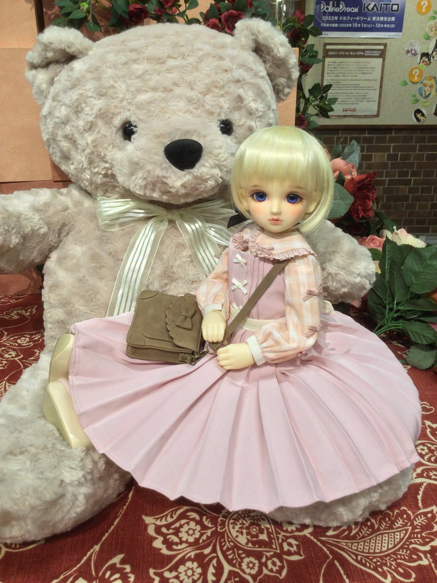 dt0290's tweet photo. @shika004 
いいね❤️ありがとうございます。
巻きスカートはそんな感じなんですね。
こんなのもDearSDに着せてます。ご参考までに。 https://t.co/RKnry4L7yB