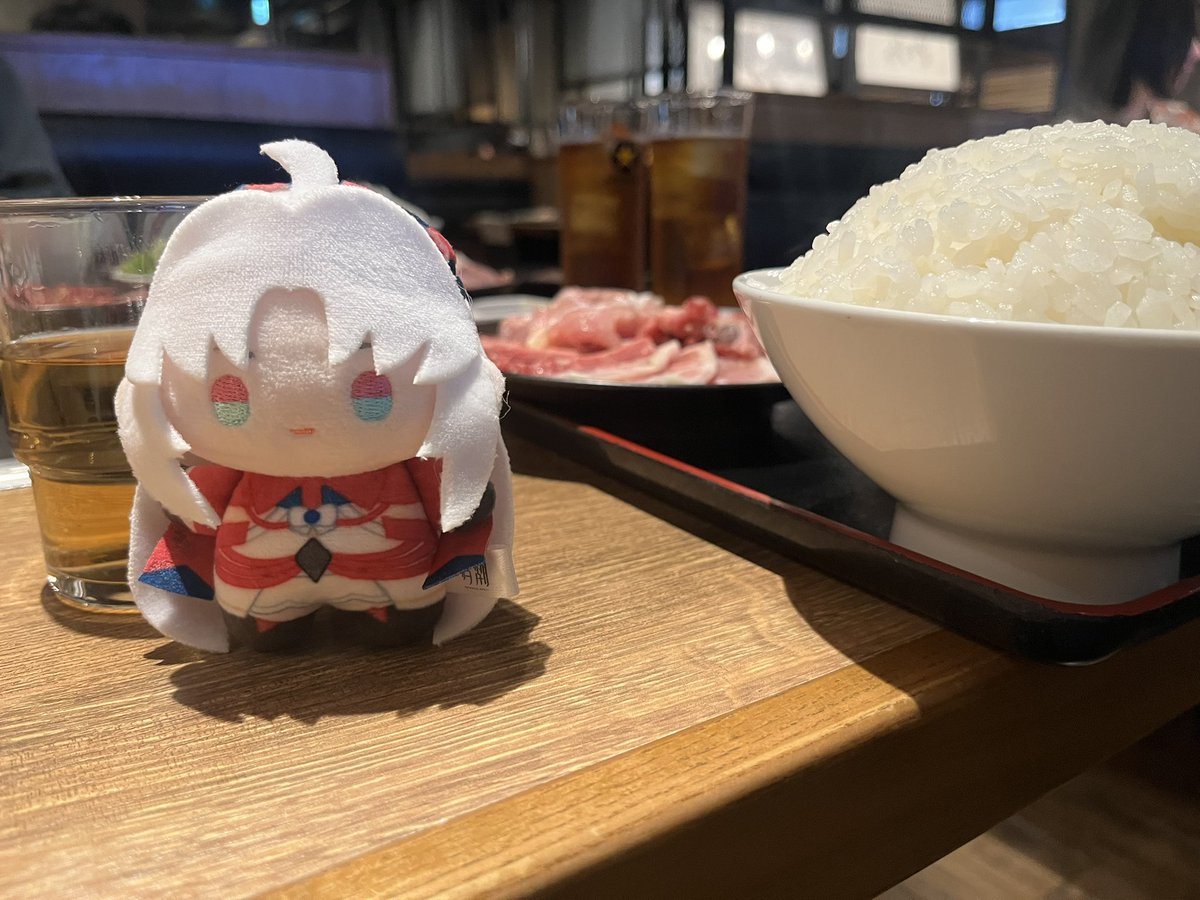 ndjwpm's tweet photo. おにく！
このシリーズのぬいぐるみ可愛いですよね
買いすぎたんで、ほとんど未開封で置いてあるのですが、、 https://t.co/cutIvvczKi