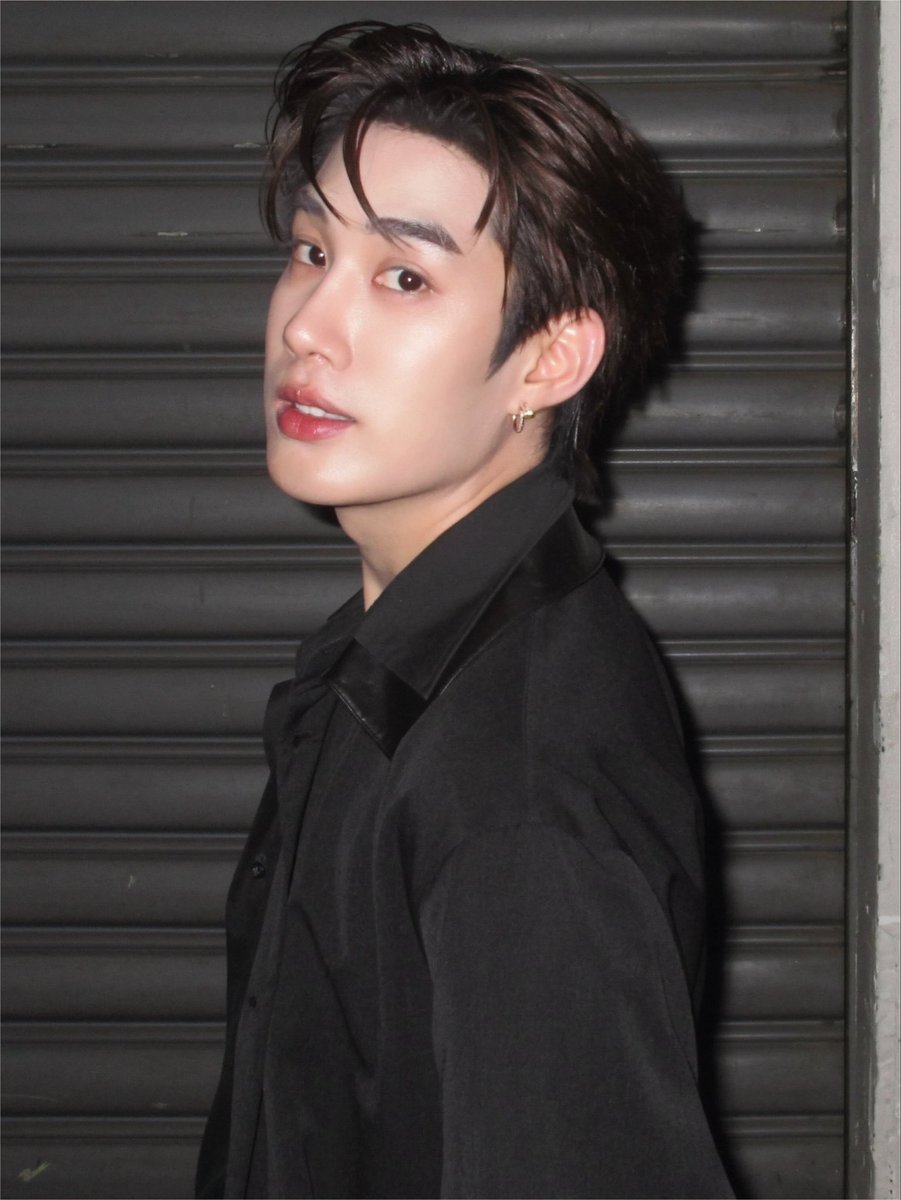 ARET1433's tweet photo. พี่น้องที่พลัดพราก ⊹ ࣪ ˖

#tle_mtm
#kenphupoom https://t.co/MxYNOECn9U
