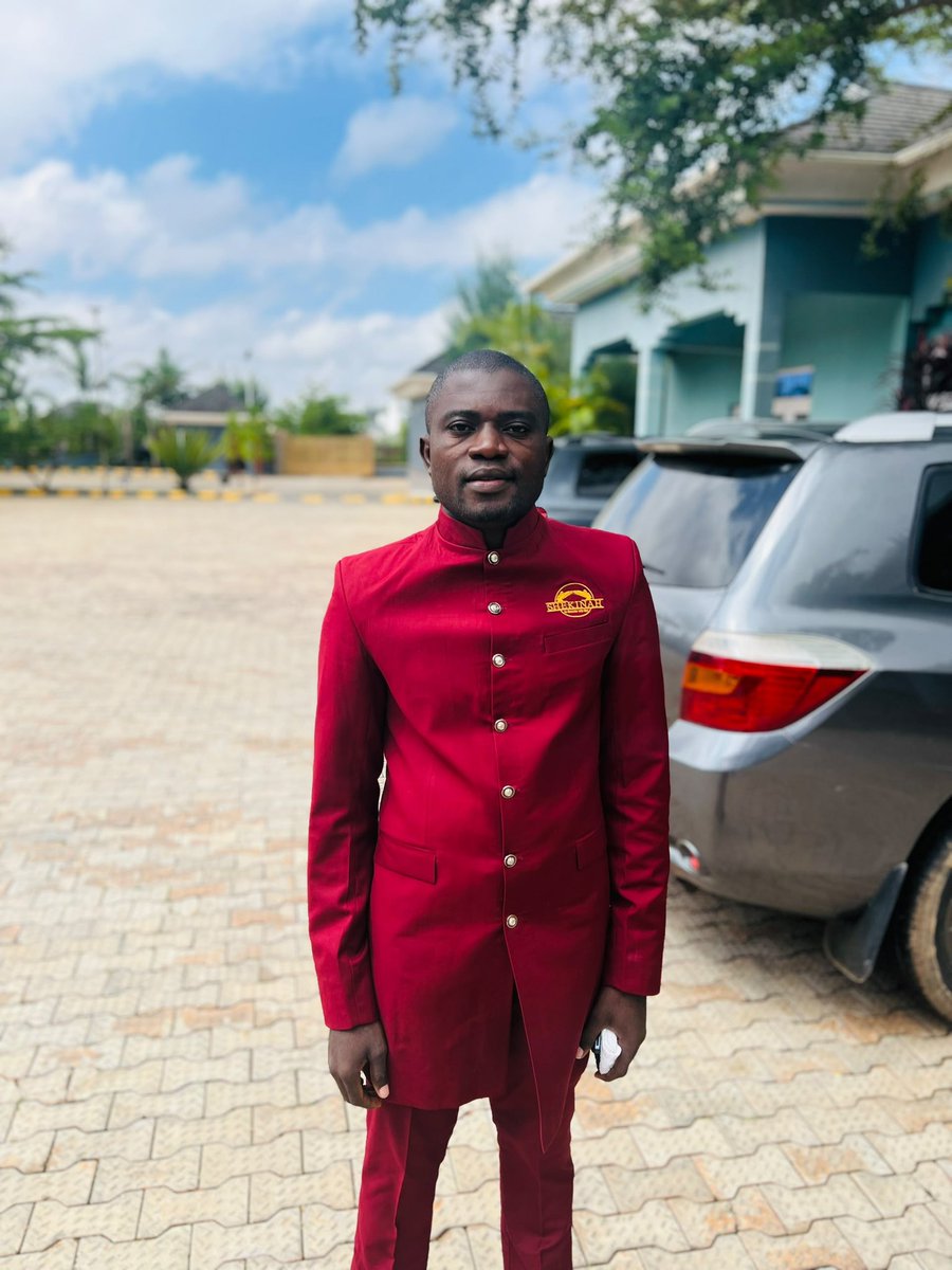 Apostlephilipc's tweet photo. WE MOVE!  🤍🔥 https://t.co/jZKYseaLyC