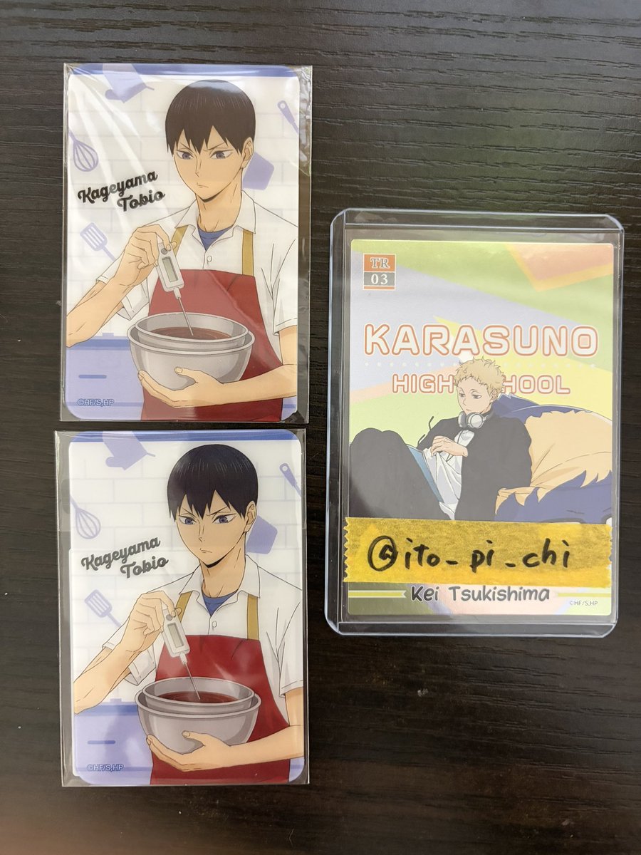 ito_pi_chi's tweet photo. 【交換】
ハイキュー きのこの山 いちご＆ショコラ
クリアカード

求）月島

譲）影山

郵送
誰でも🙆‍♀️ https://t.co/lOy9onh1Fl