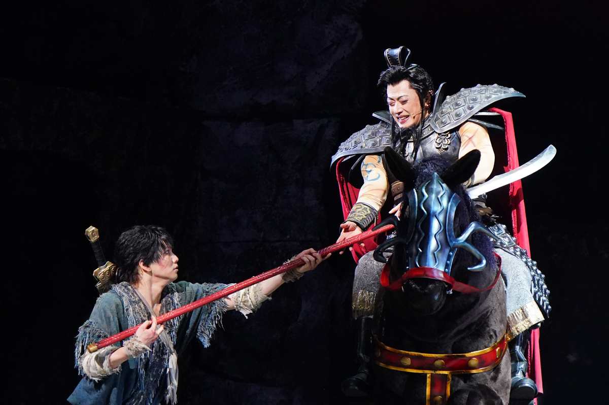 theatergirl_jp's tweet photo. 舞台『キングダムⅡ-継承-』開幕！

#三浦宏規 ＆#高野洸 が信役を続投✨
王騎の“最期の戦い”を描く

開幕記念会見コメント＆舞台写真をお届け📸
https://t.co/ctGjJhvaGY

#舞台キングダム2 #山本千尋 #東啓介 #章平 #華優希 #元木聖也 #竹内將人 #清水葉月 #渡辺大 #飯作雄太郎 #大塚千弘 #石川禅 #山口祐一郎 #山田和也