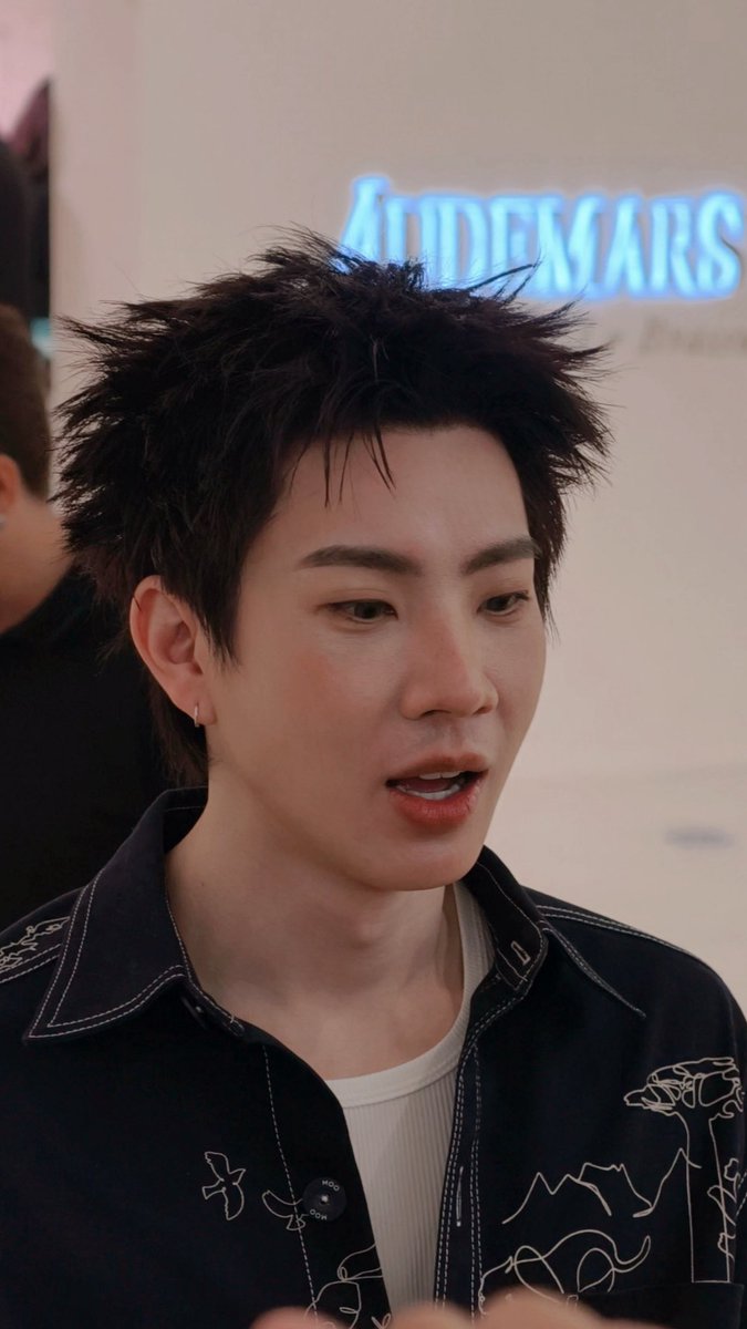 babybabe1991's tweet photo. เซอร์วิสทั่วถึง ทุกคน! ทุกกล้อง! ทุกงาน~ น่ารักแสนดีที่สุด 🫶🏻✨ (2) @off_tumcial 

OFF AT AUDEMARS PIGUET POP UP
#AudemarsPiguetxOff
#ออฟจุมพล #OffJumpol https://t.co/mEfZEZLqta