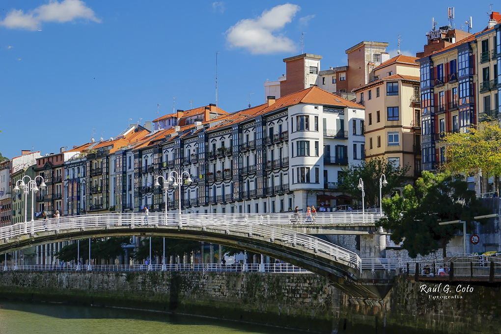 RaulGCoto's tweet photo. Bilbao #Bilbao #VisitBilbao #BilbaoTurismo #Euskadi #PaisVasco #BasqueCountry #Bizkaia #BilbaoCity #BilbaoLovers #IgersBilbao #VeryBilbao #VisitEuskadi #SpainTravel #TurismoEspaña #Viajes #TravelSpain #Bilbo #IgersEuskadi #BilbaoArchitecture #laribera #nerbioi #sanfrancisco https://t.co/Xw16Rzvq0Q