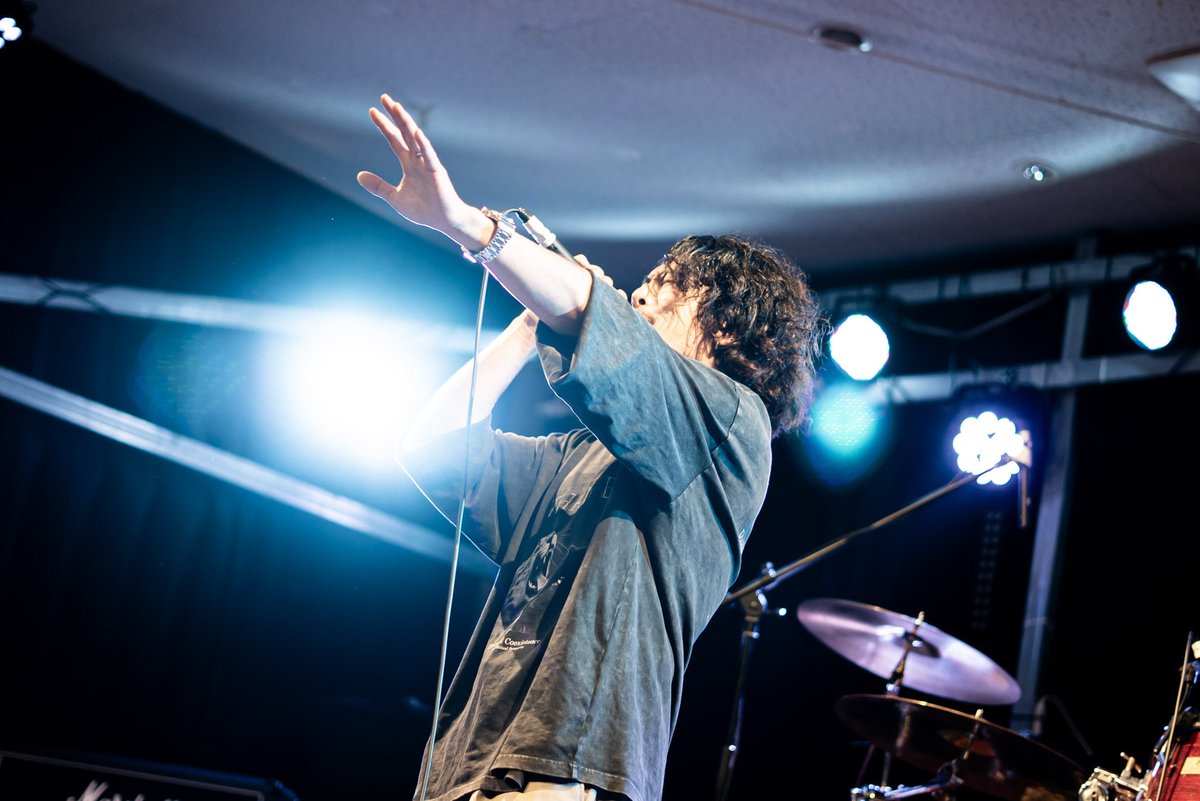 yoshiDOTT1's tweet photo. #DOTT #zineb大祭 #LittleWing #中野市
写真は 中村さんよりいただきました!ありがとうございます✨
カッコよく撮っていただいてありがとうございます😊 https://t.co/grU0zO6A8R