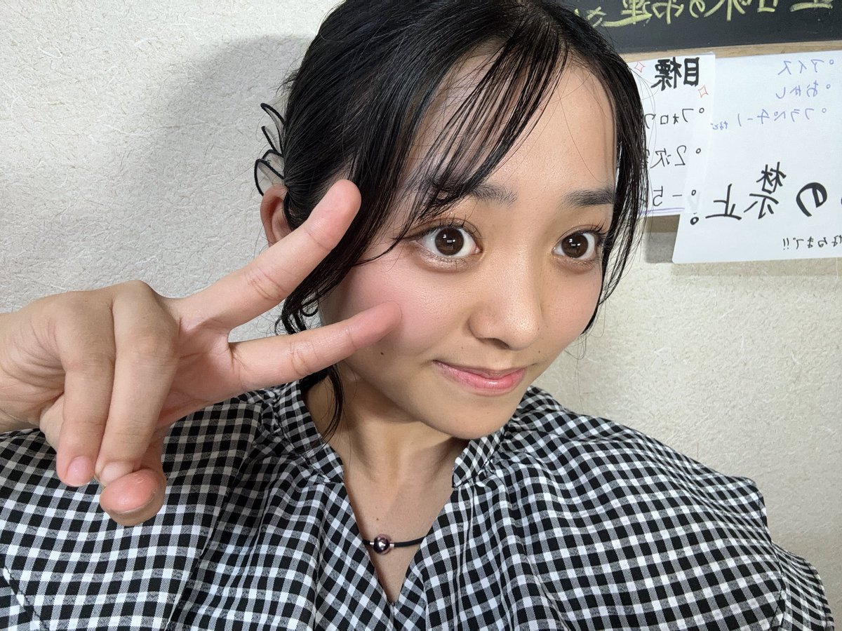 amis2_mh's tweet photo. #フレキャン2026 天宮あみです!!🍰⛩
こんにちはぁ
やっとお掃除終わりましたぁぁぁ!!!✨️
集計とか色々しなきゃ!!

【配信時間変更】
今日の配信は22:00~ に変更します!!
すみません!!💦
会いに来てくれたら嬉しいです🎀✨️

今日からの企画も!!
皆さんと、この企画楽しみたいです!! https://t.co/TPwOme8yUU