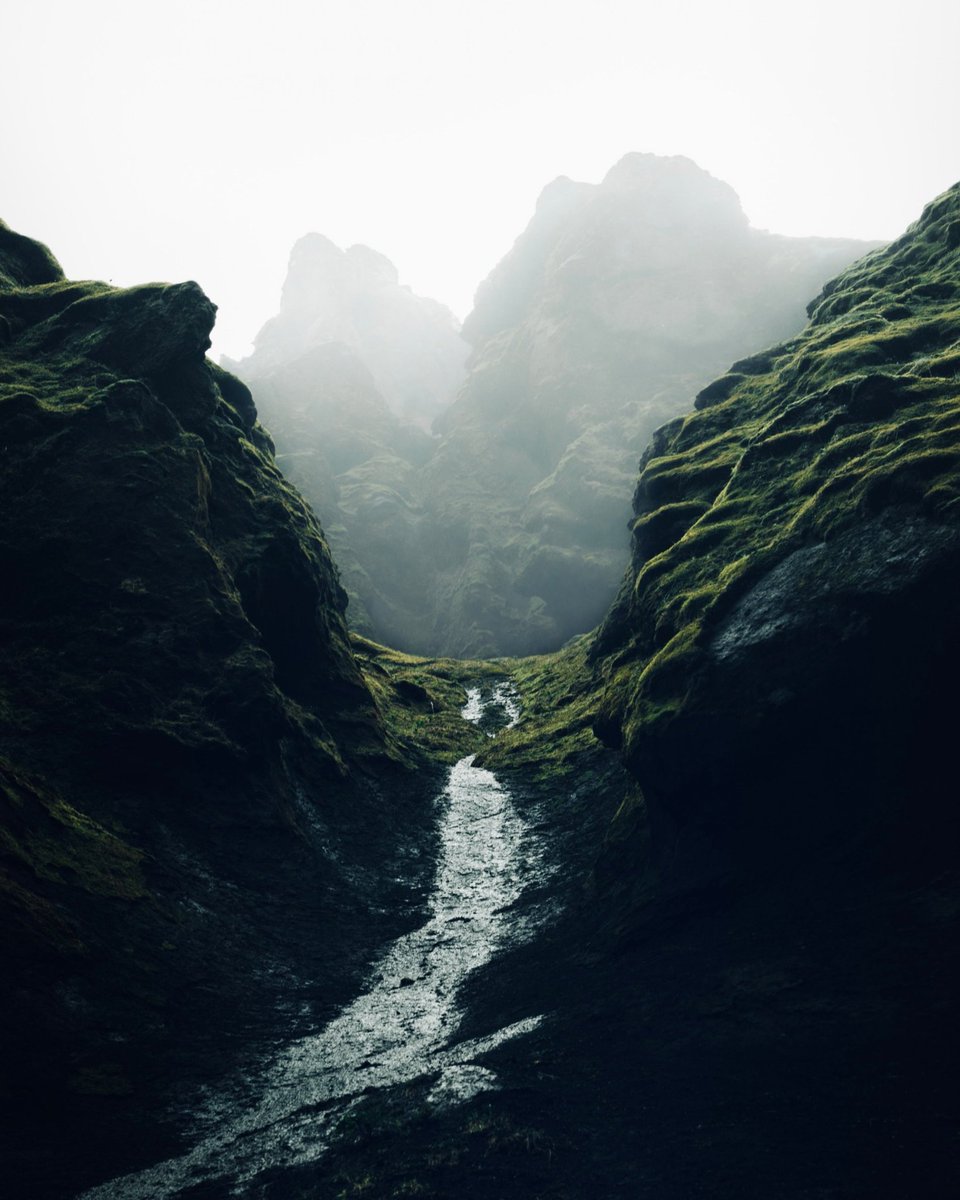 flower6260's tweet photo. Iceland https://t.co/87RFKSSYRS
