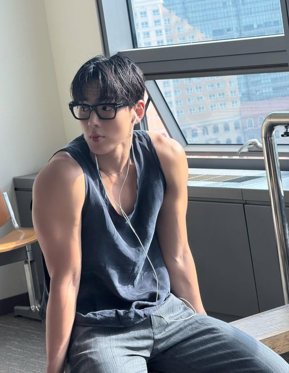 nunu__ym's tweet photo. 셔누군시 https://t.co/tnRkn7apfU