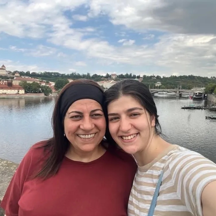 HananyaNaftali's tweet photo. BREAKING NEWS: Two Israelis, a mother and her daughter, are missing in Vienna, Austria since last Friday.

The Embassy in Vienna is asking the public to help. Emergency phone number is +436763672304