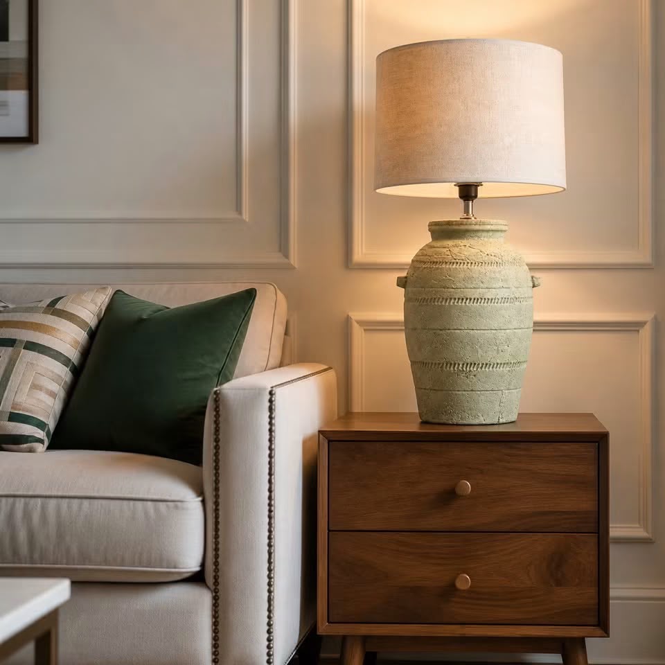 EdemaEnterpris1's tweet photo. A large statement table lamp featuring a beautifully textured sage green ceramic base with a rustic, handcrafted finish. The urn shaped base has subtle horizontal detailing and raised patterns that give it character and a sophisticated earthy look.#SageGreenLamp #RusticLamp https://t.co/m9D1B4mMfz