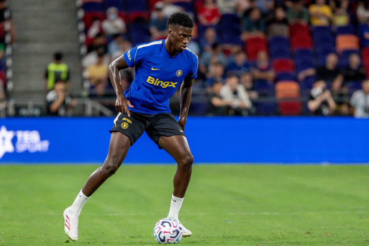 Bluecoxtra's tweet photo. #UPDATE: Mamadou Sarr has been earmarked for a loan and is attracting enquiries from abroad as well as in England.

(@TheAthleticFC) #BlueCo #CFC https://t.co/e3It7pgIdm