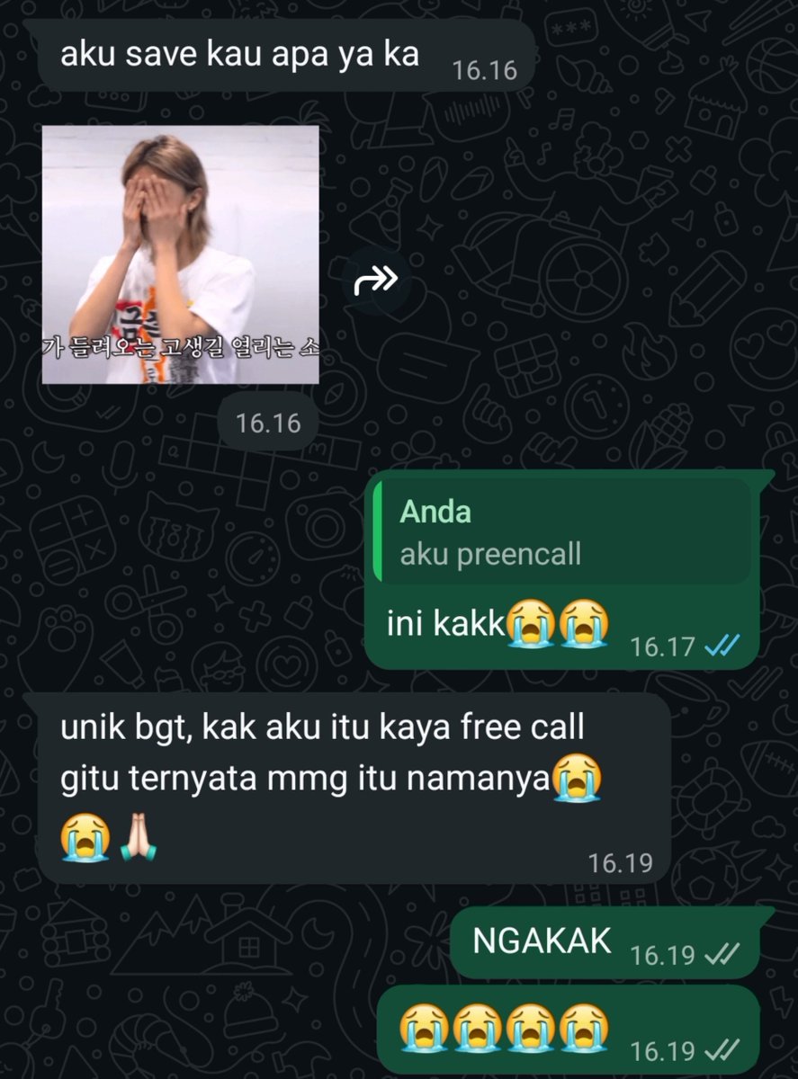 nyullohyul's tweet photo. ada shotties yang mau svsvan sama aku di wa, dan ini yang terjadi. 😭😭😭 GAKUAT, KETAWA BGT https://t.co/QKZVrqxx5j