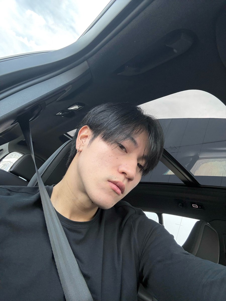 meadoreup's tweet photo. ครับยังไงก็ไปรับได้อยู่แล้ว #สินสาดdiwa https://t.co/pLwCtLMUzD